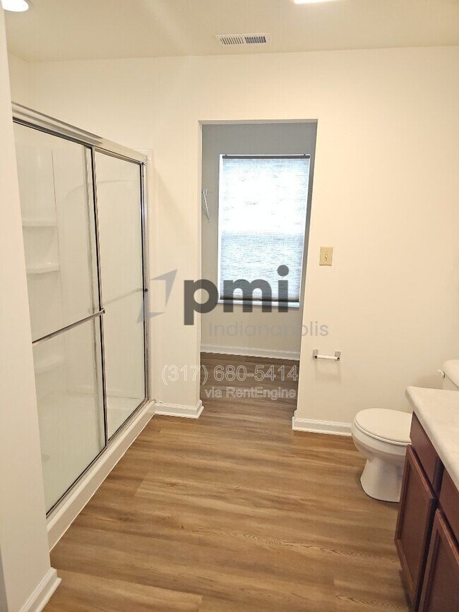 Building Photo - 5240 Castamere Dr