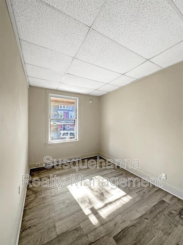 Building Photo - 1816 Boas St