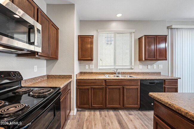 Building Photo - 7758 W Alvarado St