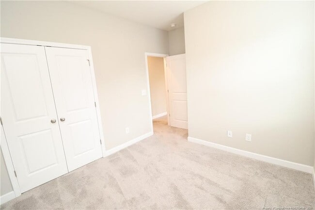Building Photo - 152 Etteinne Garden Ln