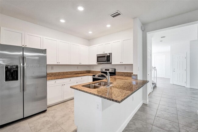 Building Photo - 5013 Vulcan Way