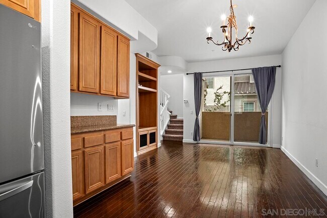Building Photo - 644 Hatfield Dr