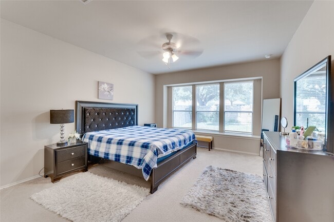 Building Photo - 25806 Palmdale Estate Dr