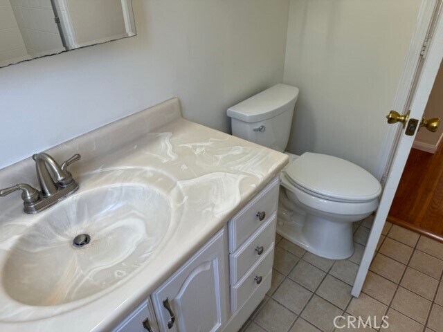 Building Photo - 5447 W 141st St