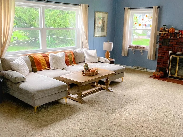 Building Photo - 303 Franklin St