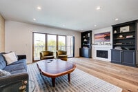 Building Photo - 1159 10th St