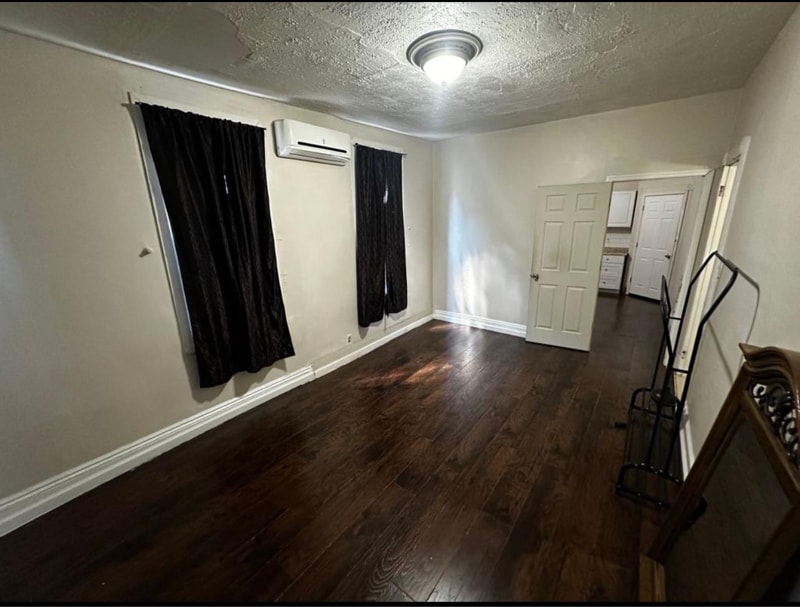 Building Photo - 77 Orient Ave