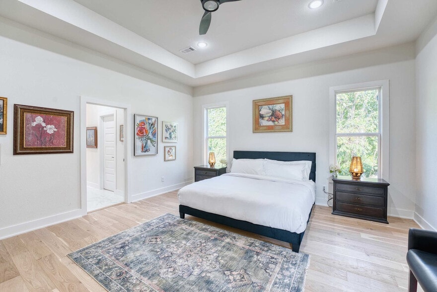 Building Photo - 1421 Lee St