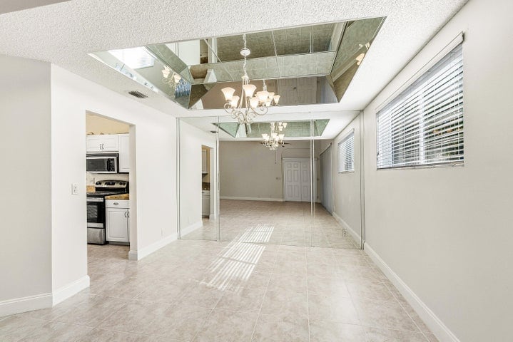 Building Photo - 9770 Nickels Blvd