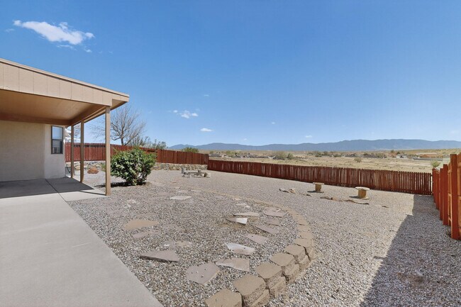 Building Photo - 16 Sheba Pl