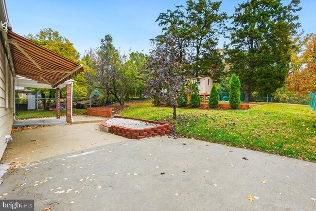 Building Photo - 3217 Gumwood Dr