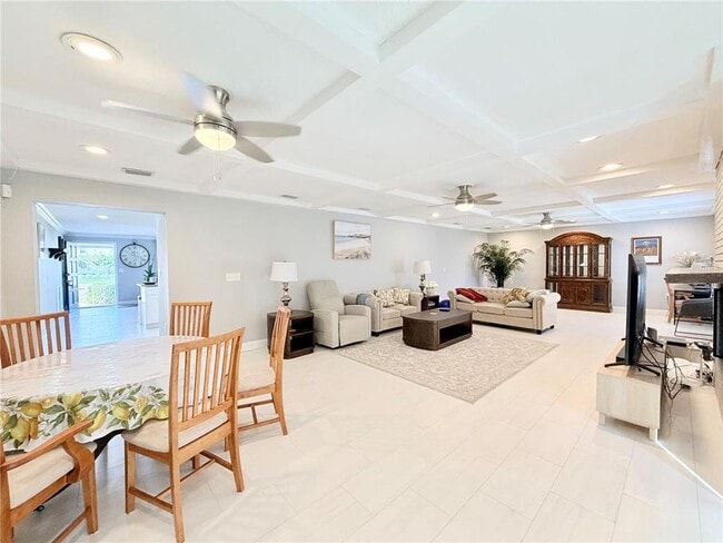 Building Photo - 2513 Gulf Blvd