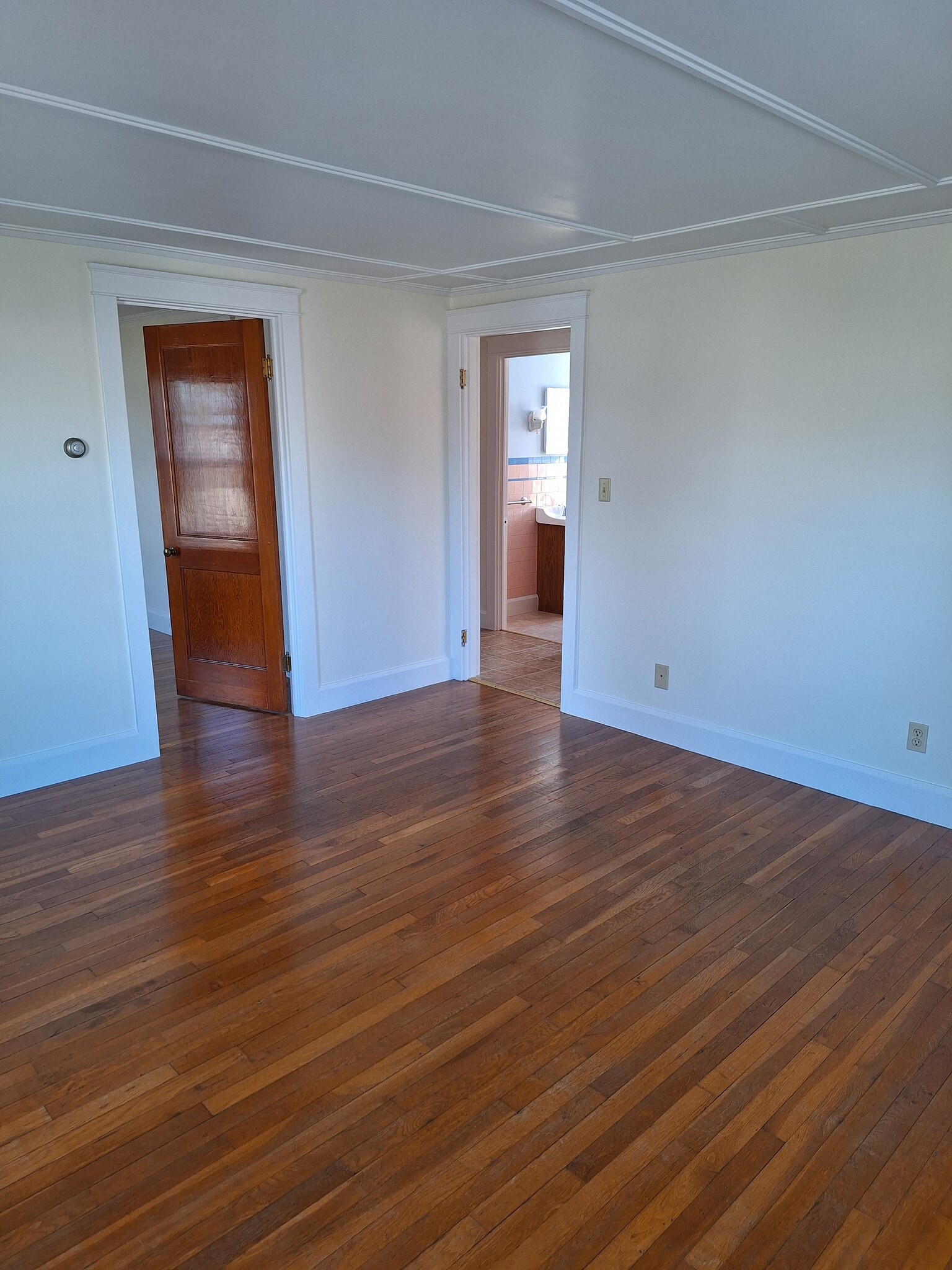 living room - 96 Western Ave