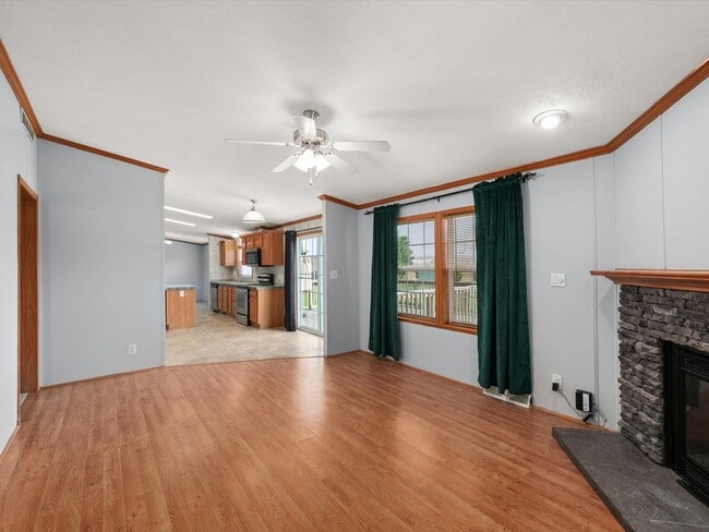 Building Photo - 13675 Woodbridge Rd