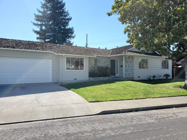 Primary Photo - Beautifully Remodeled Single Family Home, ...