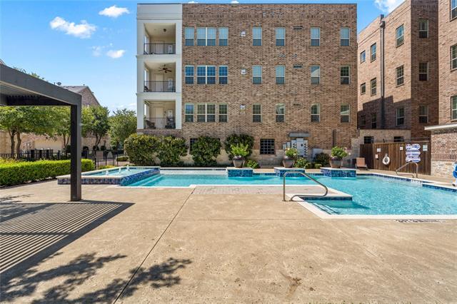 Building Photo - 15875 Spectrum Dr