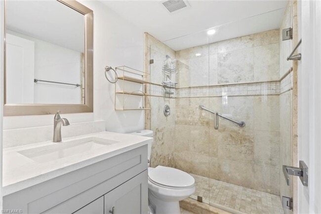 Building Photo - 1910 Gulf Shore Blvd N