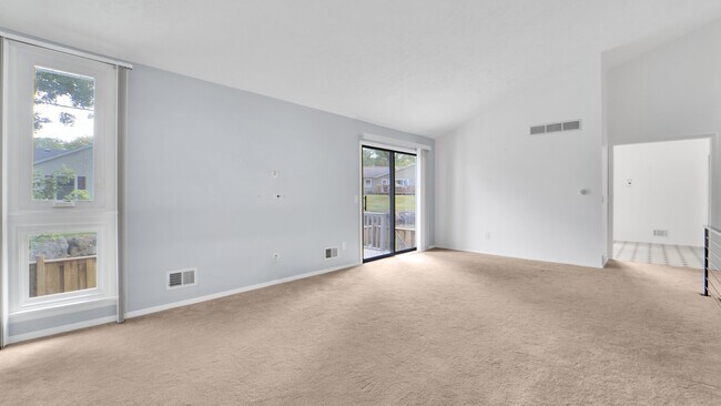 Building Photo - 37 Blue Ridge Rd