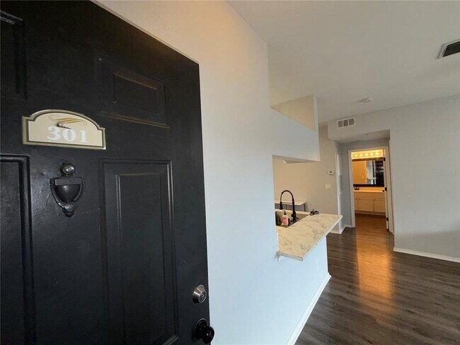 Building Photo - 13115 Sanctuary Cove Dr