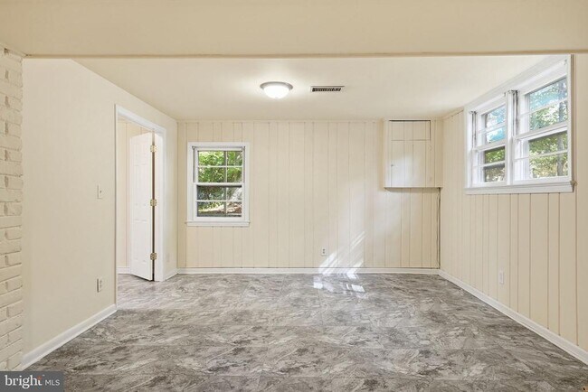 Building Photo - 2904 Swanee Ln