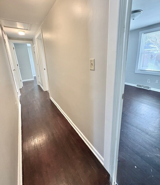 Building Photo - 1957 County Rd 3000 N