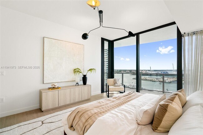 Building Photo - 500 Alton Rd