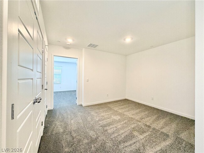 Building Photo - 930 Black Heron St