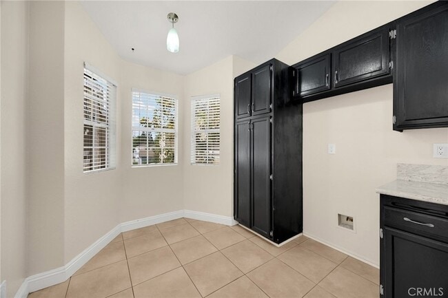 Building Photo - 3740 S Bear St