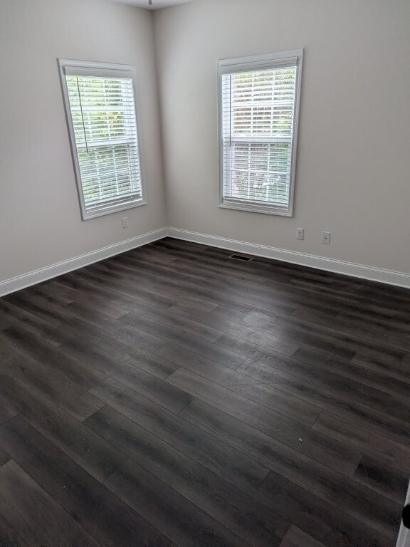 Building Photo - 214 Evans St