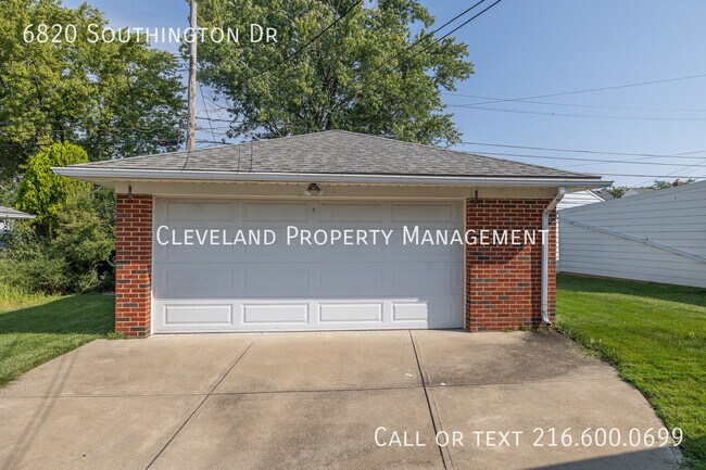 Building Photo - 6820 Southington Dr