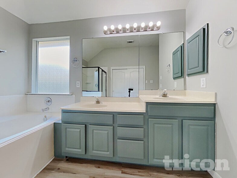 Building Photo - 1735 Wilderness Park Ct