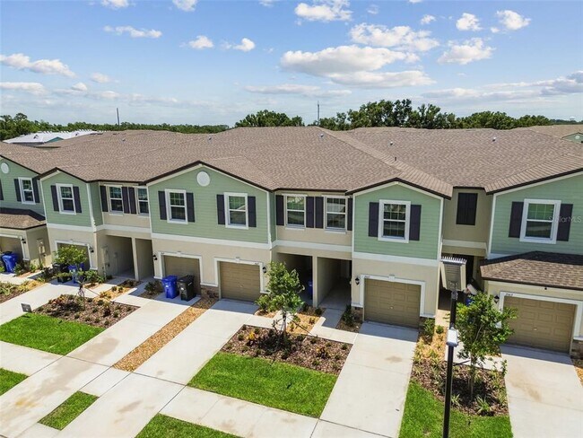 Building Photo - 2665 Buttercup Lucine Ln