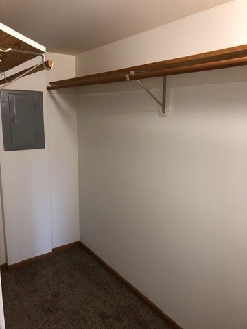 Building Photo - Franklin Park Grand Towers Condo 2BR 2BA