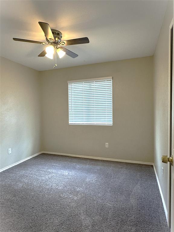 Building Photo - 610 Riverway Ln