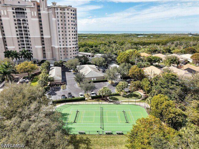Building Photo - 201 Arbor Lake Dr