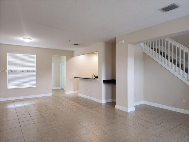 Building Photo - 14722 SW 12th St