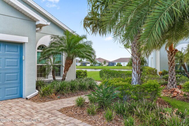 Building Photo - 7544 Loren Cove Dr