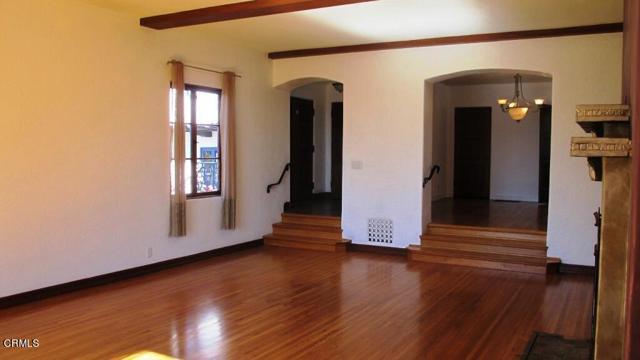 Building Photo - 352 Glen Ellen Dr