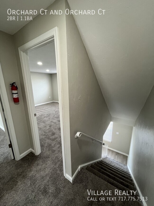 Building Photo - 306 Orchard Ct