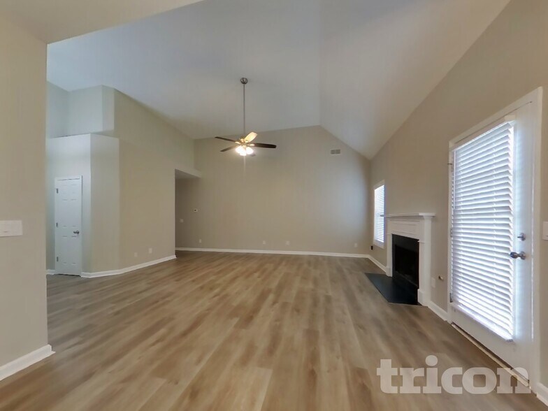 Building Photo - 103 Meadow Side Ct