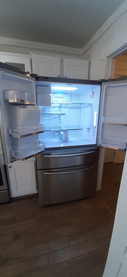 Building Photo - 156 Bailey St