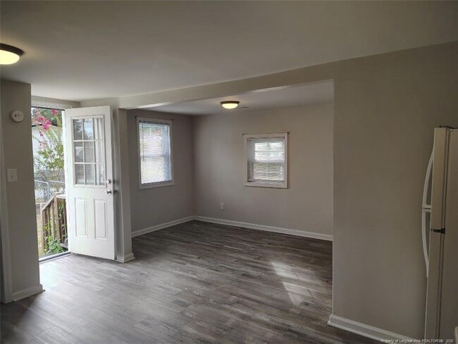 Building Photo - 508 Hobbs St