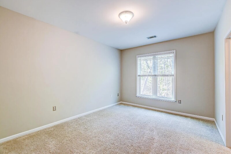 Building Photo - 2233 Egret Crest Ln
