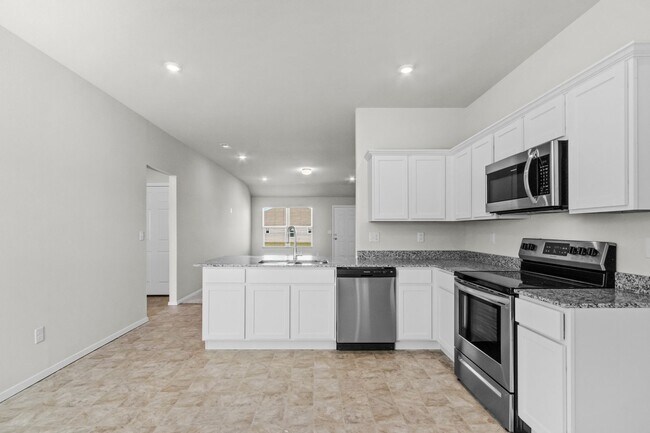 Building Photo - 801 Belhaven Rd