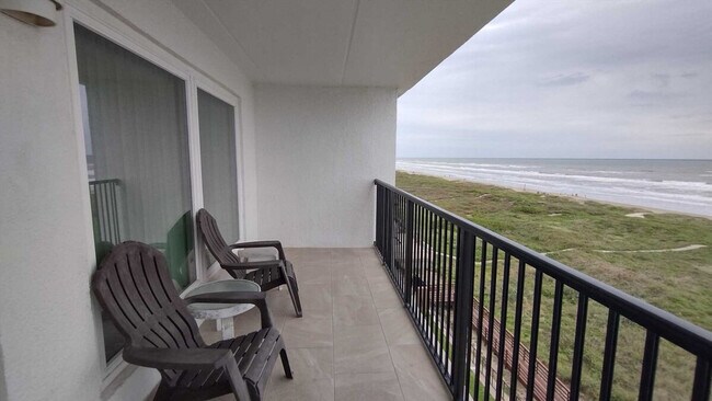 Building Photo - 3900 Gulf Blvd