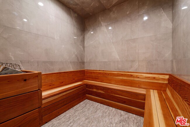 Building Photo - 11631 Poema Pl
