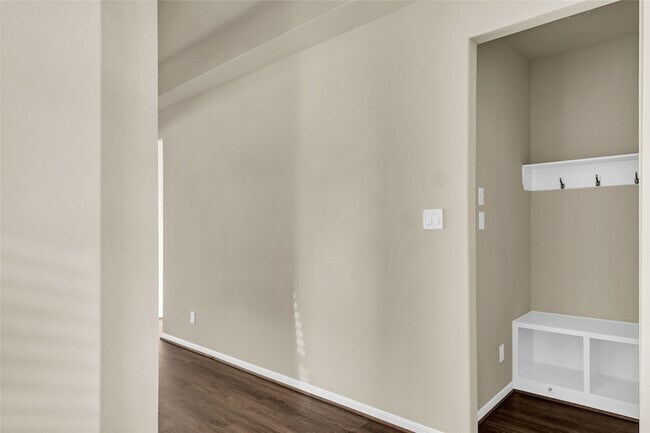 Building Photo - 17306 Merry Lea Ln