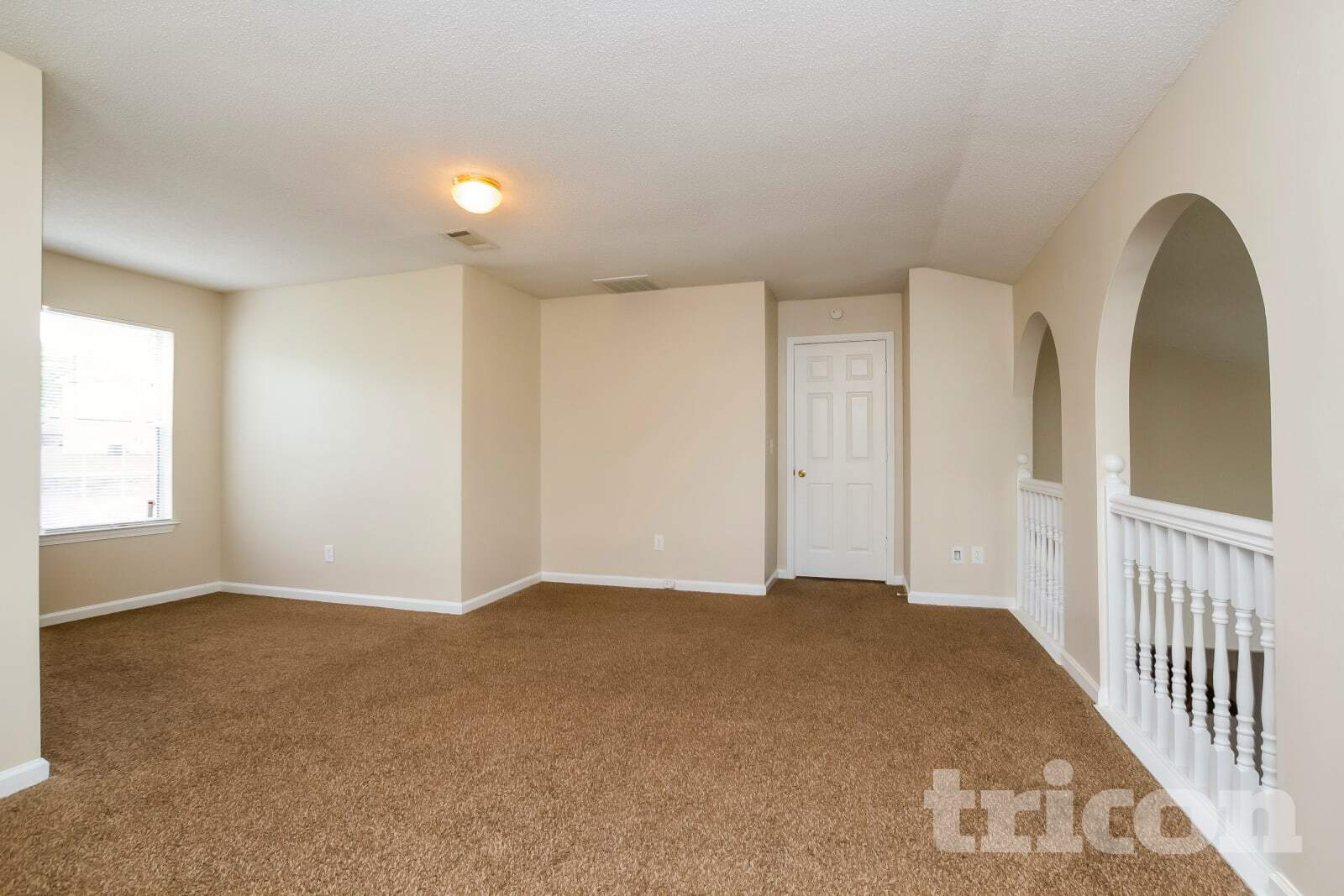 Building Photo - 3546 Riverview Club Dr