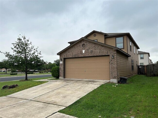 Building Photo - 9001 Bird Brook Ln