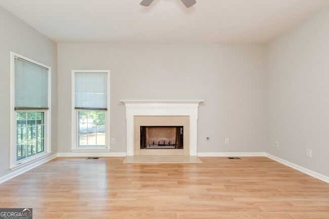 Building Photo - 3418 Rose Arbor Ct